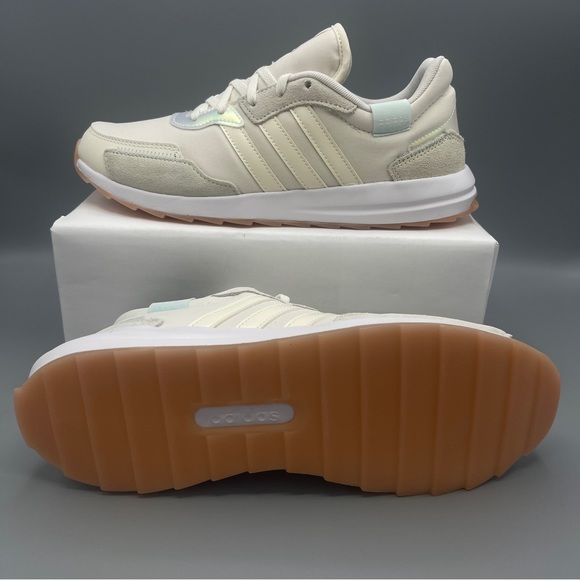 Adidas Women's Retrorun Running Shoe, ChalkWhite/Chalk White/Halo Mint, Size 9 - Picture 16 of 16